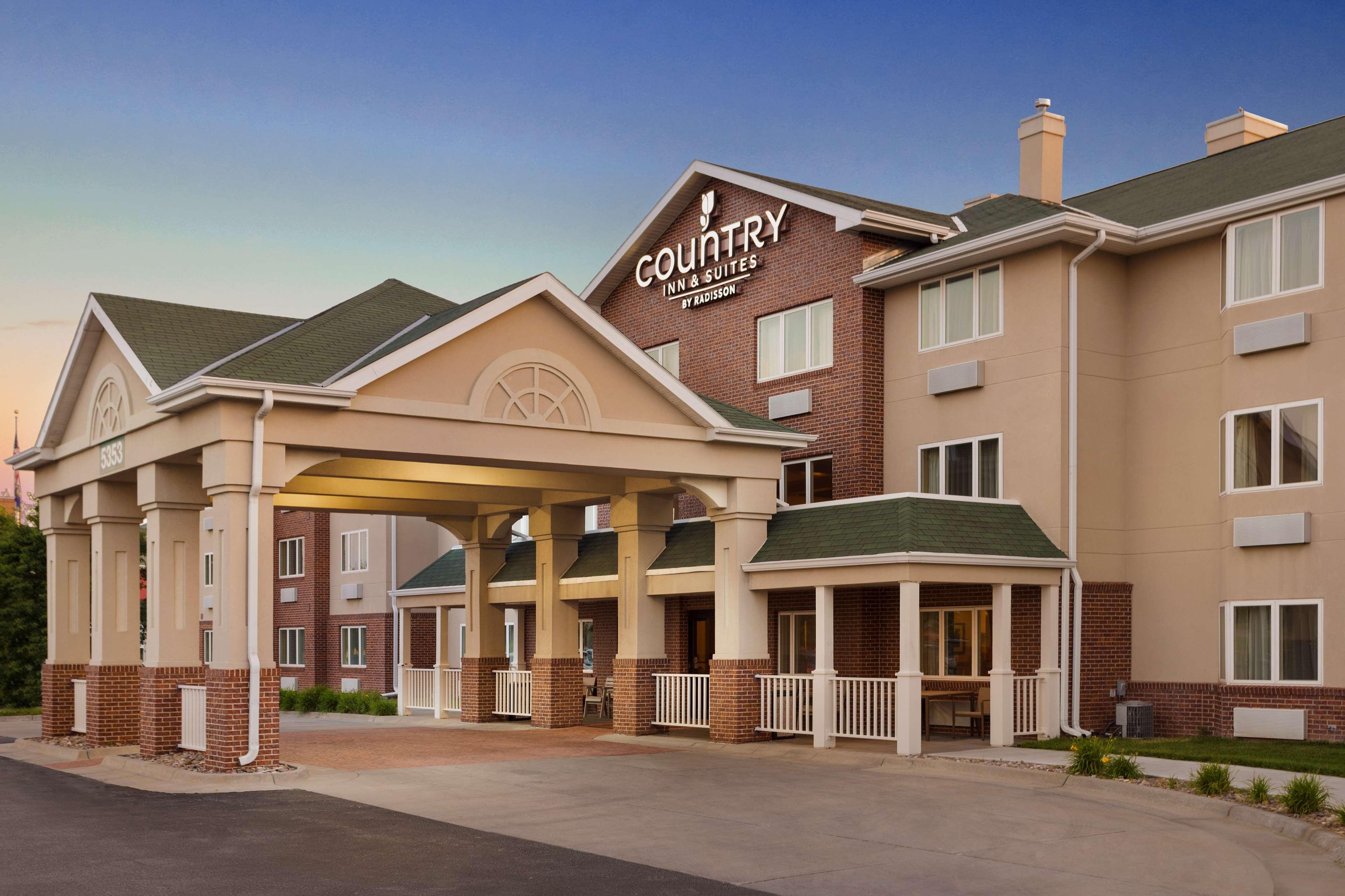 Country Inn & Suites By Radisson, Lincoln North Hotel And Conference Center, Ne Buitenkant foto