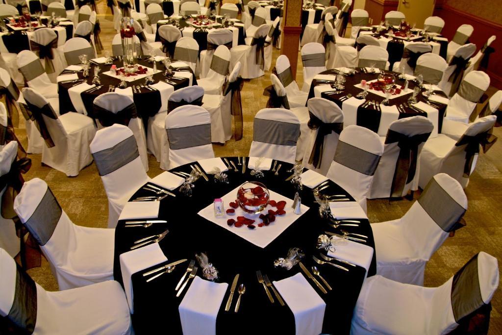 Country Inn & Suites By Radisson, Lincoln North Hotel And Conference Center, Ne Buitenkant foto