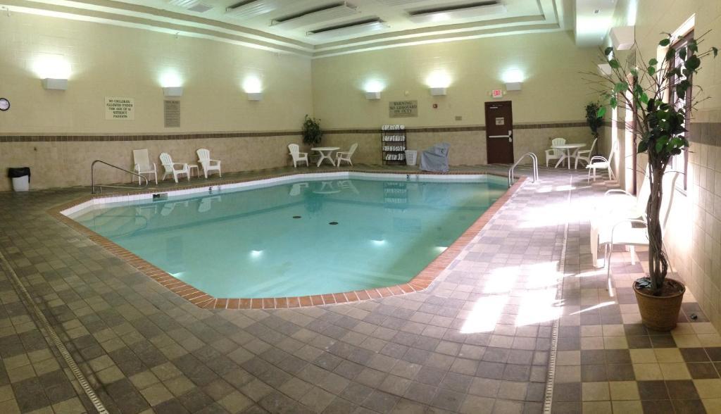 Country Inn & Suites By Radisson, Lincoln North Hotel And Conference Center, Ne Buitenkant foto